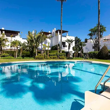 Beachside , 3 Bedroom Townhouse In