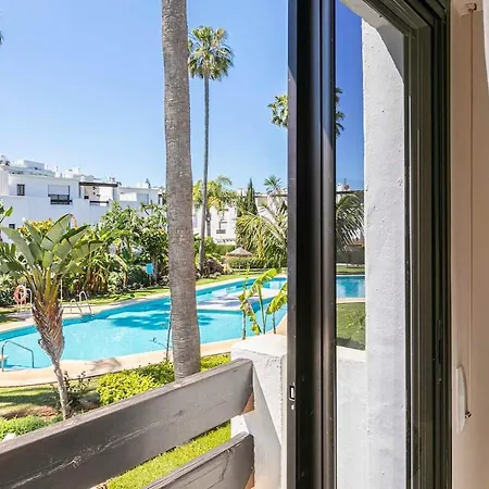 Beachside , 3 Bedroom Townhouse In